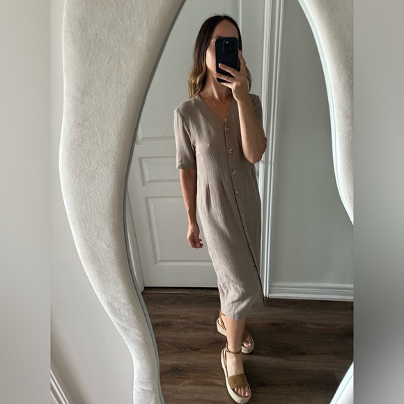 Oak and Fort Gauze Dress - Picture 2 of 6